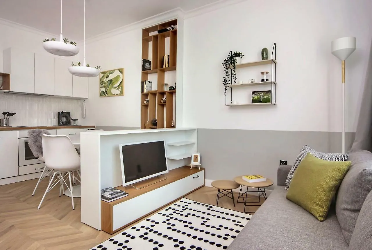 Appartamento Hip, Cosmopolitan Gem In The Heart Of Sofia By Flat Mаnager